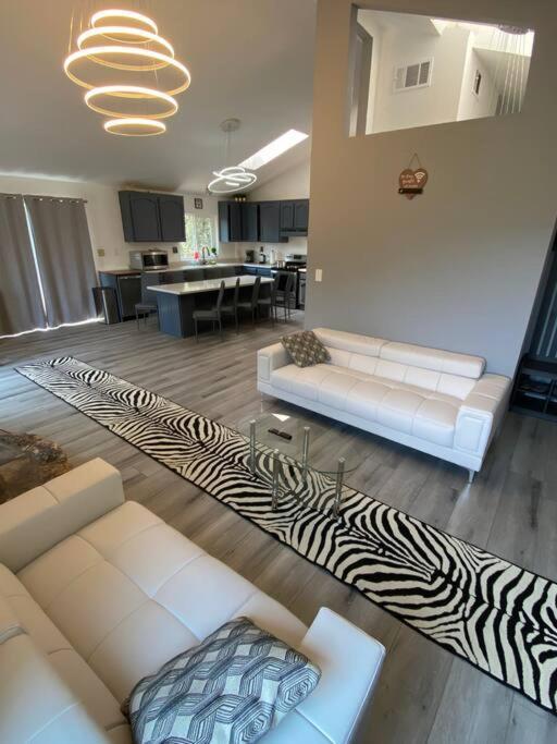 גרובלנד Scenic View Villa Near Yosemite מראה חיצוני תמונה